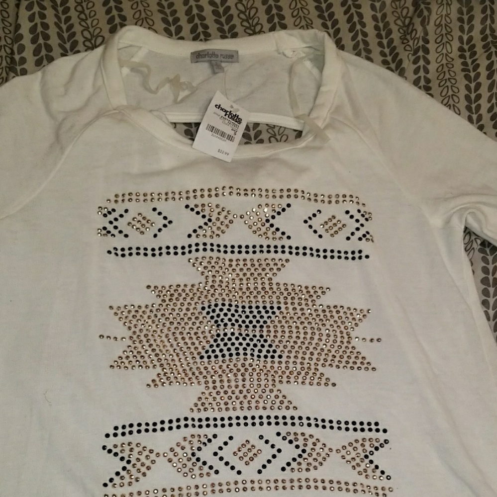 Tops - Picture 2 of 4